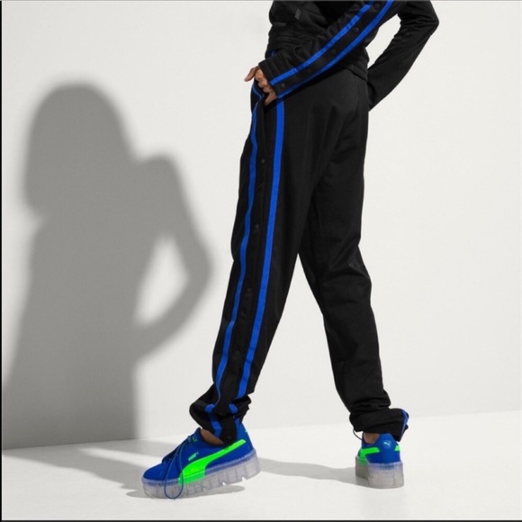SOLD - Puma Tearaway Track Pants - Picture 8 of 8